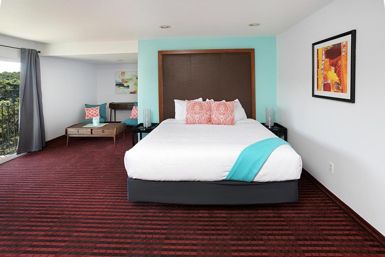 Oyo Ocean Breeze Hotel At Lincoln City Exterior photo